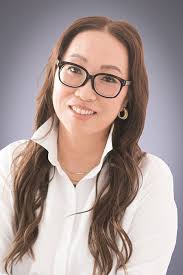 Julia Kim, Sales Representative