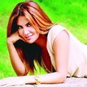 Sanatçı, çekim öncesi basın mensuplarının sorularını yanıtladı. Ebru Yasar Ibrahim Tatlises Ile Ask Yasadi Mi Magazinci Com