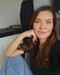 Carla Roca's Instagram, Twitter & Facebook