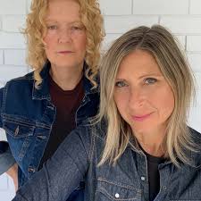 Kris and Dee (@krisanddee) • Instagram photos and videos