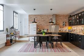 À travers nos inspirations déco cuisine, découvrez. Cuisine Style Industriel Grace Au Mur En Briques Rouges