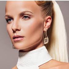 Pure International Elegant Ms. Germany 2017