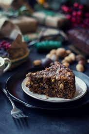 Pour the cake batter to the prepared cake tin and tap to remove air bubbles. Non Alcoholic Vegan Christmas Fruit Cake Soaked In A Gingerbread Syrup Flavored With A Touch Of Treacle C Fruit Cake Christmas Christmas Fruit Spiced Fruit