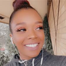 One of my quick Snapchat makeup tutorials SC:Dezy94 IG:Foxxy_Xoxo23 LIKE  THE PAGE LIKE AND SHARE THE VIDEO 😘😘