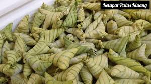 Jika sudah siap rebus susunkan sayur di atas. Ketupat Palas Kluang Home Facebook