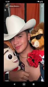 @Ulises Ronces Oficial @maurovi