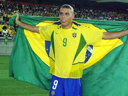 A field of 32 teams qualified for this world cup, which was the first to be held in asia, the first to be. Ronaldo Opina Sobre Su Corte De Pelo En 2002 Fue Horrible Pido Perdon A Todas Las Madres Mundial Corea Japon 2002 Seleccion De Brasil Futbol Internacional Depor