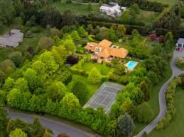 Sean Lines — Reviews