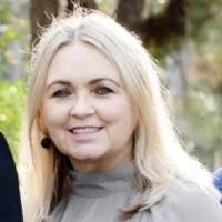 Peggy Knaus's Instagram, Twitter & Facebook