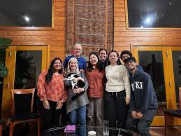 Had such a wonderful dinner with Steve Nowicki, his wife Susan, and their  cats tonight. Fun fact: the first ever Duke Conversations dinner was held  at his home! Don't forget to sign