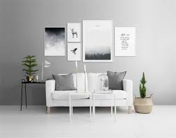 tavlor posters och affischer online galeriewand wohnzimmer galeriewand zimmer dekor ideen
