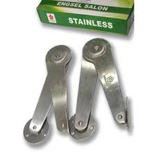 Supaya pintu bisa selalu awet dan bisa berfungsi sebagaimana selain itu tanpa adanya engsel maka pintu tidak akan bisa difungsikan sebagai akses masuk dan keluar. Jual Engsel Pintu Dan Jendela Engsel Salon Stainless Steel Cv Gajah Mapan Surabaya Jawa Timur Indotrading