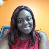 Sheena Collins's Instagram, Twitter & Facebook