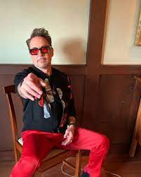 Robert Downey Jr On Instagram Its On Avengers Press Tour 2019 Teamstark Hair Davynewkirk St Robert Downey Jr Downey Junior Marvel Avengers Movies
