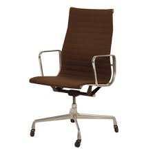 Herman miller eames molded plywood lounge chair. Original Brown Eames Office Chair By Charles And Ray Eames For Herman Miller 1960s Bei Pamono Kaufen