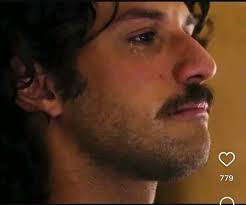 Les gars, je viens de revoir l'épisode 150 de Teresa. Vraiment cette Teresa  c'était vraiment une arriviste sociale de premier ordre, hein. D'abord,  quand elle était en couple avec Fernando qu'elle avait