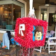 Piñata de roblox de niña. Roblox Pinata Etsy Roblox Pinata Roblox Birthday Cake Graduation Party Decor