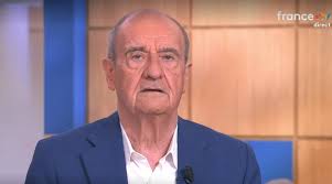 Plunge into Julianna Brooks explicit scenes- an adventure of pure desire!~!