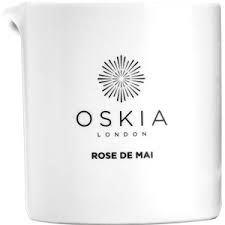 Din toți respondenții care au participat la sondaj, circa 32,4 la sută au declarat că nu au încredere în niciun politician, iar 4,4% sunt indeciși. Skin Care Skin Smoothing Massage Candle De Oskia London Parfumdreams