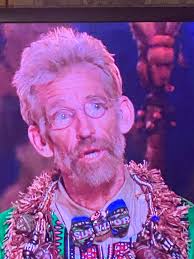 Rewatching Gabon and noticed that Bob tied his buff-bowtie so that it  spells survivor. My man never ceases to impress : r/survivor