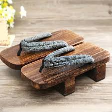 Geta Unisex Traditional Japanese Wood Shoes Slippers In 2020 Wooden Shoes Summer Flip Flops Japanese Traditional