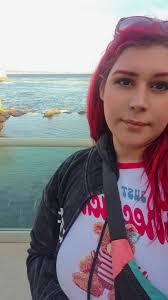 Claudia🧜‍♀️🪸🐬🫧 (@rawbehavior)