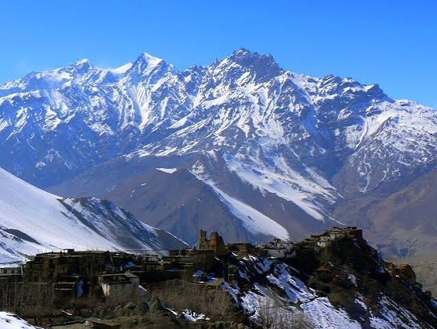Annapurna Circuit Trek - 17 Days (Cost, Itinerary & Tips)
