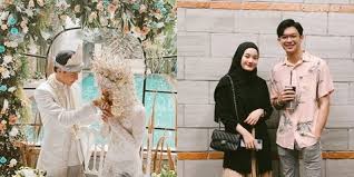 Memasuki usia kehamilan 6 bulan, dinda hauw dan rey mbayang tertimpa cobaan berat. Masih Berusia 21 Tahun Rey Mbayang Ungkap Alasan Mantap Jalani Taaruf Dan Nikah Muda Dengan Dinda Hauw Kapanlagi Com