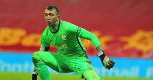 Maybe you would like to learn more about one of these? Muslera Nin Imzali Formasina 15 Bin Lira Son Dakika Spor Haberleri
