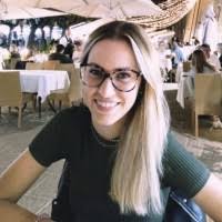 70+ profilů „Zara“