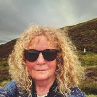 30+ "Fiona Waters" profiles