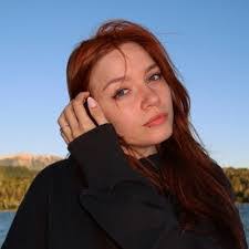 Melanie Suarez's Instagram, Twitter & Facebook