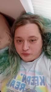 Tracey Hadley's Instagram, Twitter & Facebook