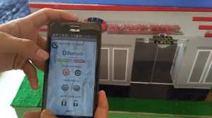 Cara kerja alat> saat kita berdiri di bawah sensor ultrasonic, maka sensor tersebut akan memantulkan sinyal ultrasonic dari ujung kepala kita yang berdiri dibawahnya. Tugas Akhir Pintu Otomatis Menggunakan Arduino Berbasis Android By Iyan Setiawan Firdaus