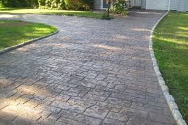 Adding curb appeal doesn't have to be expensive. 4 Different Ways To Add Curb Appeal To Your Driveway And Walkways