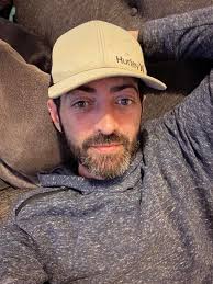 Biggest turn offs… comment below 👇👇 When people ask