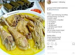 \ perayaan lebaran menurut tradisi jawa biasanya dibuat meriah dengan membuat ketupat dan opor ayam plus sambal goreng hati. Makan Malam Dengan Opor Ayam Kampung Pakai Lontong Lebih Enak