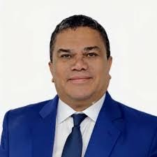 Kristian Prieto's Instagram, Twitter & Facebook