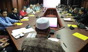Selain bantuan lesen motor percuma idana juga menyediakan bantuan raya dan dana bakti remaja. Manifesto Lesen Motor Percuma Ke Meja Bulat Untuk Direalisasikan Buletinonlines Net