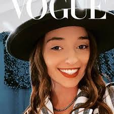 Kendra Shipley's Instagram, Twitter & Facebook