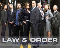 Svu/organized crime crossover event reunites christopher meloni (elliot stabler) and mariska hargitay (olivia benson). The Original Cast Of Law And Order Svu Is Returning Everything To Know Film Daily