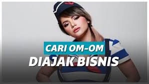 Jika seseorang pernah bermimpi menjual celana kusut, jangan khawatir tentang arti mimpi itu, karena primbon jawa meramalkan bahwa keinginan atau impian yang. Dinar Candy Cari Om Om Untuk Diajak Bisnis