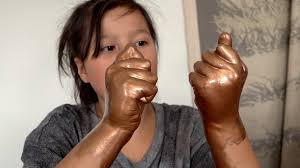 They fall the ground beneath you, 2018