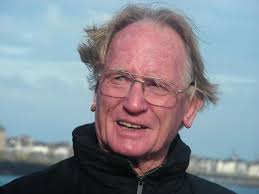 VALE CARL COLLETT It is with great sadness we learned of the passing of  former NSWRRA Member, Carl Collett over the weekend. Carl contributed  significantly to the game, refereeing 176 First Grade