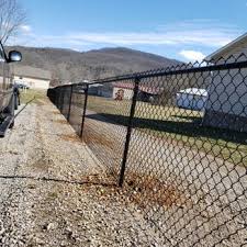 Chain link fence posts holes can be dug by hand with post hole diggers and spud bars, small gas powered augers, or skid steers with hydraulic augers. Diamond D Fence Request A Quote 20 Photos Fences Gates Oneida Tn Phone Number