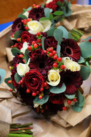 From quaint churches to beautiful cathedrals, church wedding decor is an important part of your ceremony. Reidsflorists Winterwedding Christmaswedding Rosesandberries Weddingflowers Winter Bouquet Church Flowers Wedding Flowers