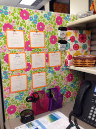 Wrapping Paper As Wallpaper For Cubicle Walls Magnets Hold Calendar Cubicle Walls Decorate My Cubicle Cubicle