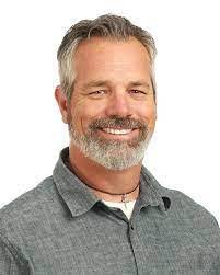 Kevin Henson's Instagram, Twitter & Facebook