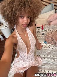 Suki Chan Nude Leaks Photo 7 - NudoStar