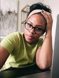 Donna Gallien's Instagram, Twitter & Facebook